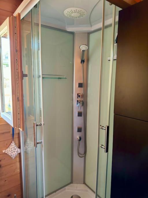 Cozy I Blockhuette Im Nationalpark I Ferienwohnung นอยไรเคเนา ภายนอก รูปภาพ