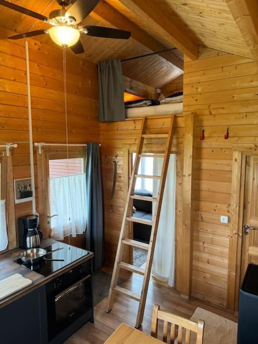 Cozy I Blockhuette Im Nationalpark I Ferienwohnung นอยไรเคเนา ภายนอก รูปภาพ